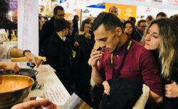 How Do French People React to Trying Dorayaki for the First Time?